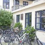 Charming Apartment In City Centre